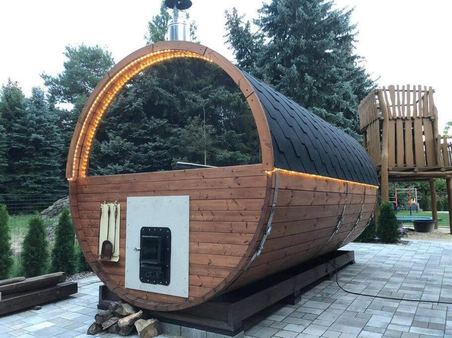 Fewo Hof-Idyll Mit Fasssauna / Spielplatz Fuer Kids Weisswasser Exterior photo